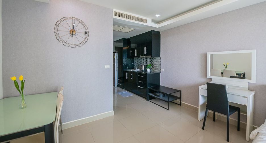 For sale 1 Beds condo in Bang Lamung, Chonburi