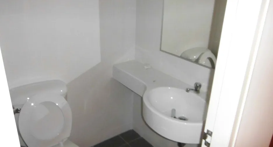 For rent 1 bed condo in Bang Kapi, Bangkok