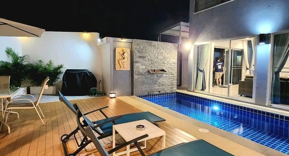 For sale and for rent 4 bedrooms villa in Mueang Phuket, Phuket