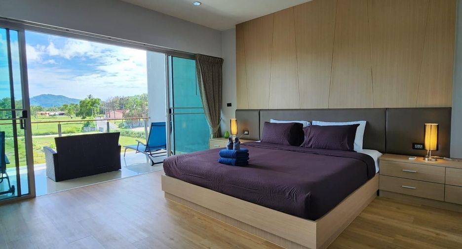 For sale and for rent 4 bedrooms villa in Mueang Phuket, Phuket