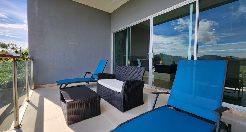 For sale and for rent 4 bedrooms villa in Mueang Phuket, Phuket