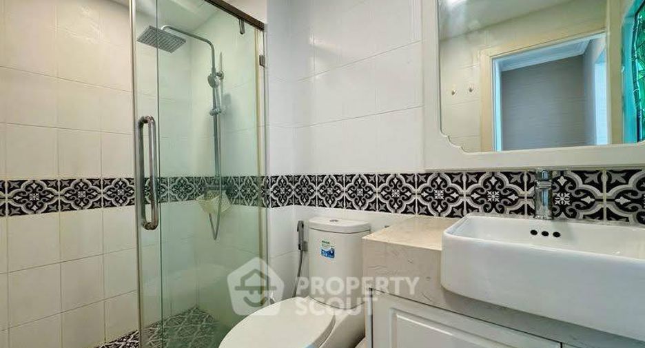 For sale 2 bedrooms condo in Jomtien, Pattaya