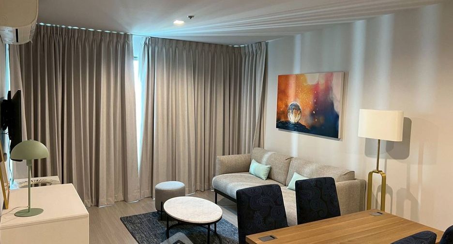 For rent 2 bedrooms condo in Chatuchak, Bangkok