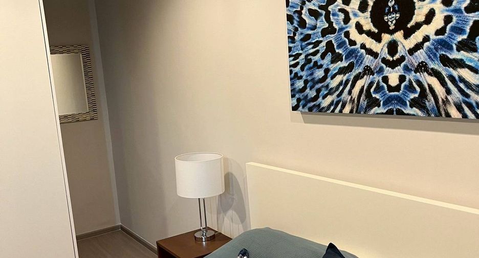 For rent 2 bedrooms condo in Chatuchak, Bangkok