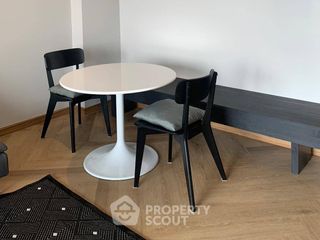 For rent 2 ベッドルーム condo in Phra Khanong, Bangkok
