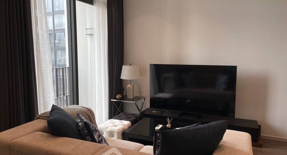For rent 2 bedrooms condo in Khlong Toei, Bangkok