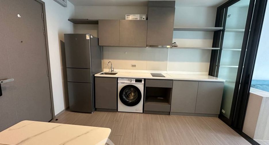 Condo en alquiler de 1 habitaciones en Huai Khwang, Bangkok