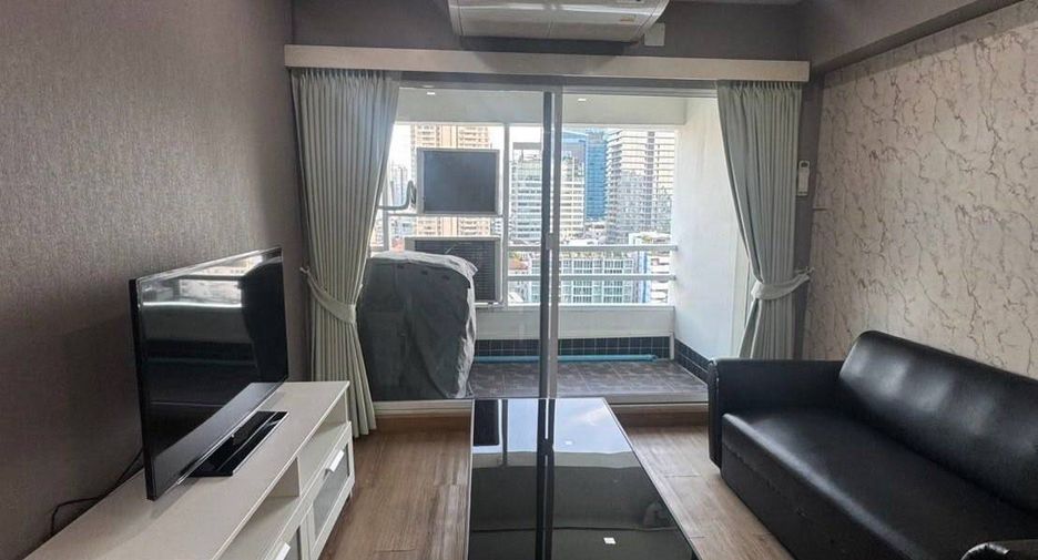 For rent 1 bed condo in Watthana, Bangkok