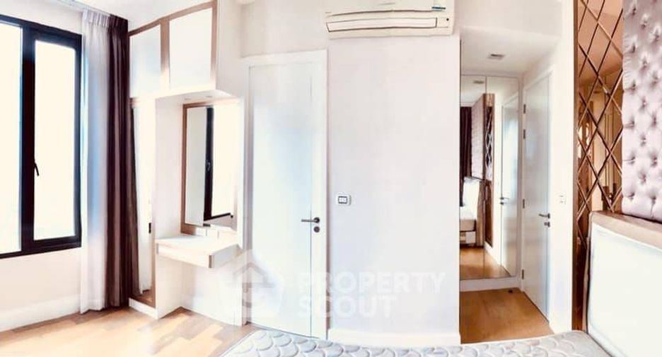 For rent 2 bedrooms condo in Chatuchak, Bangkok