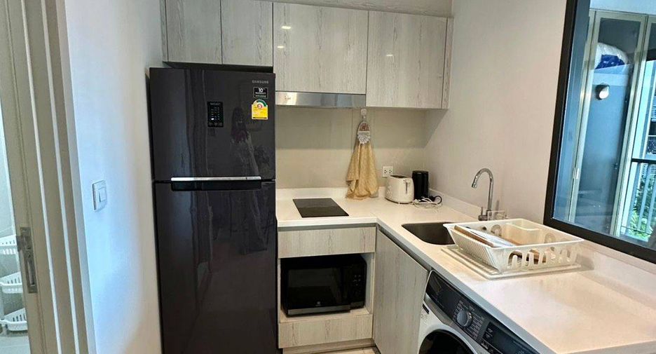 Condo en alquiler de 1 habitaciones en Pathum Wan, Bangkok