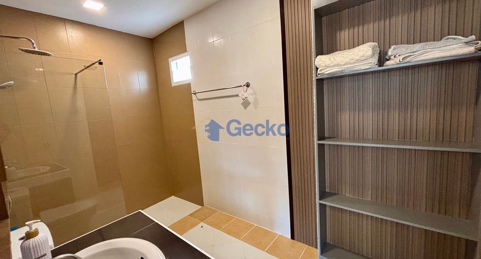 For rent 3 bedrooms house in Bang Lamung, Chonburi