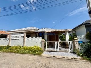 À louer 3 chambres maison à Bang Lamung, Chonburi