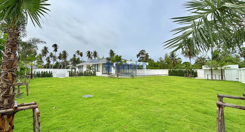 Haus zum Kauf mit 5 Zimmer in Bang Lamung, Chonburi