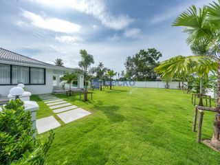 Haus zum Kauf mit 5 Zimmer in Bang Lamung, Chonburi