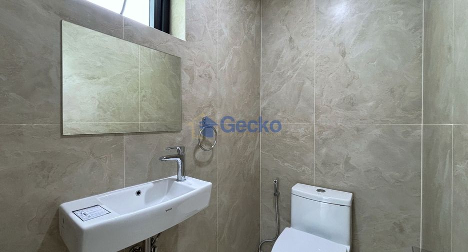 Haus zum Kauf mit 5 Zimmer in Bang Lamung, Chonburi