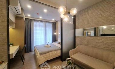 Condo en alquiler de 1 habitaciones en Huai Khwang, Bangkok