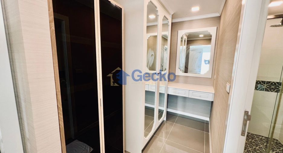 For rent そして for sale 2 ベッドルーム condo in Jomtien, Pattaya