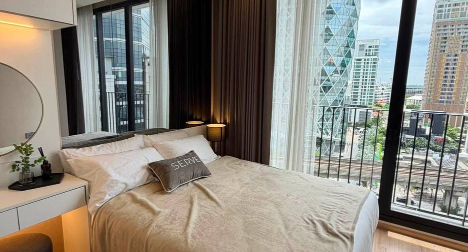 For rent 2 bedrooms condo in Phaya Thai, Bangkok