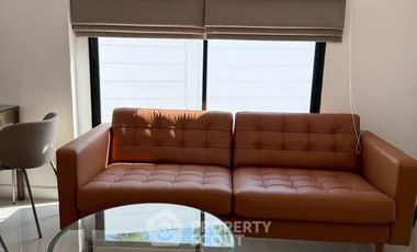 For rent 3 bedrooms townhouse in Suan Luang, Bangkok