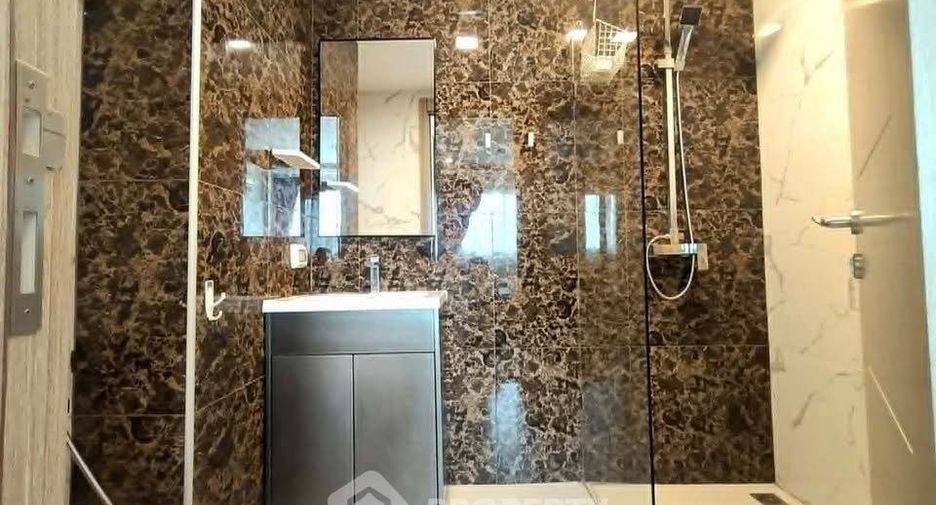 For rent 2 bedrooms condo in Bang Lamung, Chonburi