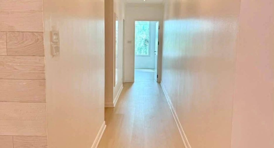 Wohnung zur Miete mit 3 Zimmer in Pathum Wan, Bangkok