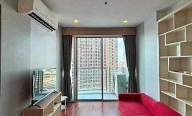 Condo en alquiler de 1 habitaciones en Khlong Toei, Bangkok