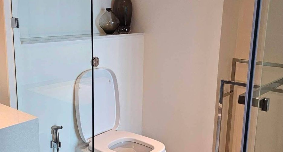 Wohnung zur Miete mit 3 Zimmer in Sathon, Bangkok