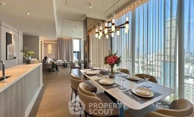 For rent 3 bedrooms condo in Khlong Toei, Bangkok