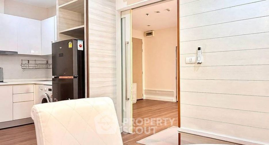 Condo en alquiler de 2 habitaciones en Bang Na, Bangkok