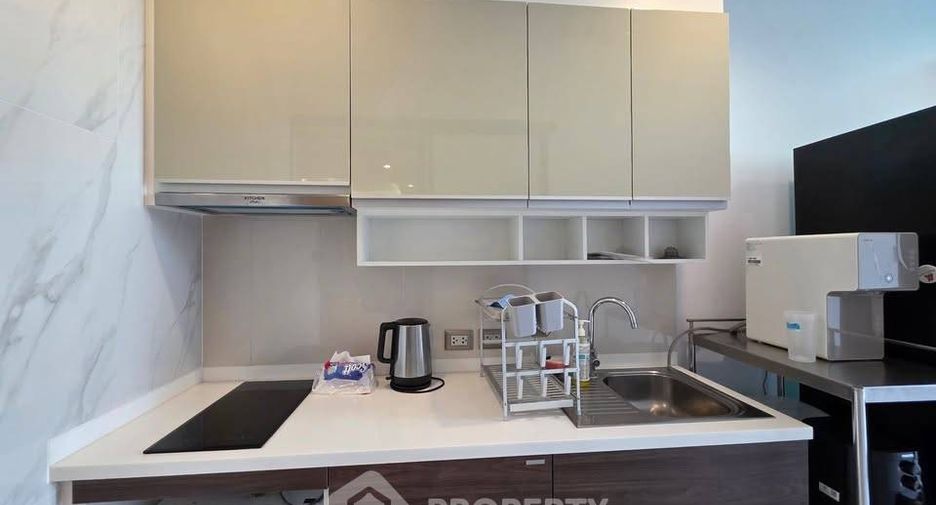 Condo en alquiler de 2 habitaciones en Watthana, Bangkok