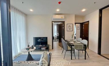 Condo en alquiler de 2 habitaciones en Huai Khwang, Bangkok
