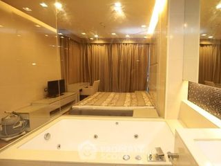 Wohnung zur Miete mit 2 Zimmer in Sathon, Bangkok