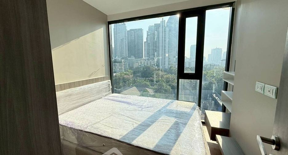 For rent 2 bedrooms condo in Khlong Toei, Bangkok