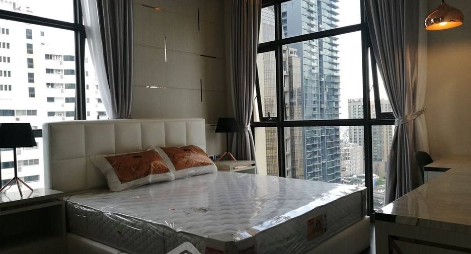 For rent 2 bedrooms condo in Khlong Toei, Bangkok