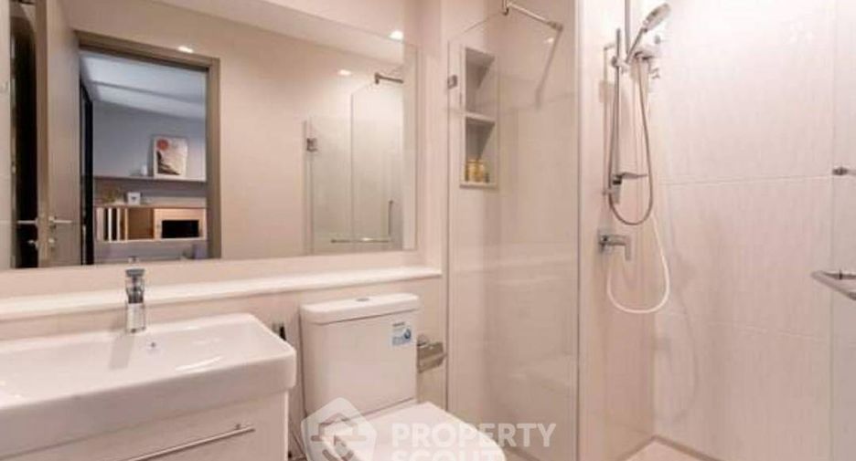 Condo en alquiler de 1 habitaciones en Huai Khwang, Bangkok