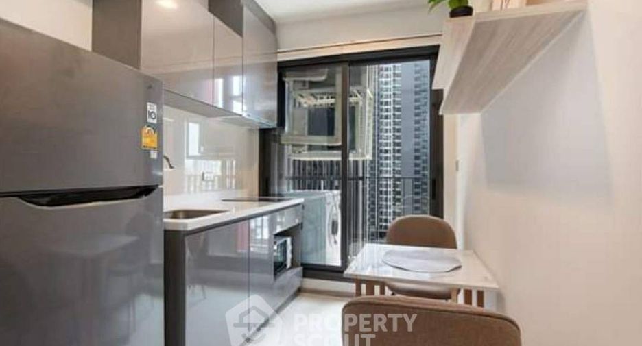 Condo en alquiler de 1 habitaciones en Huai Khwang, Bangkok