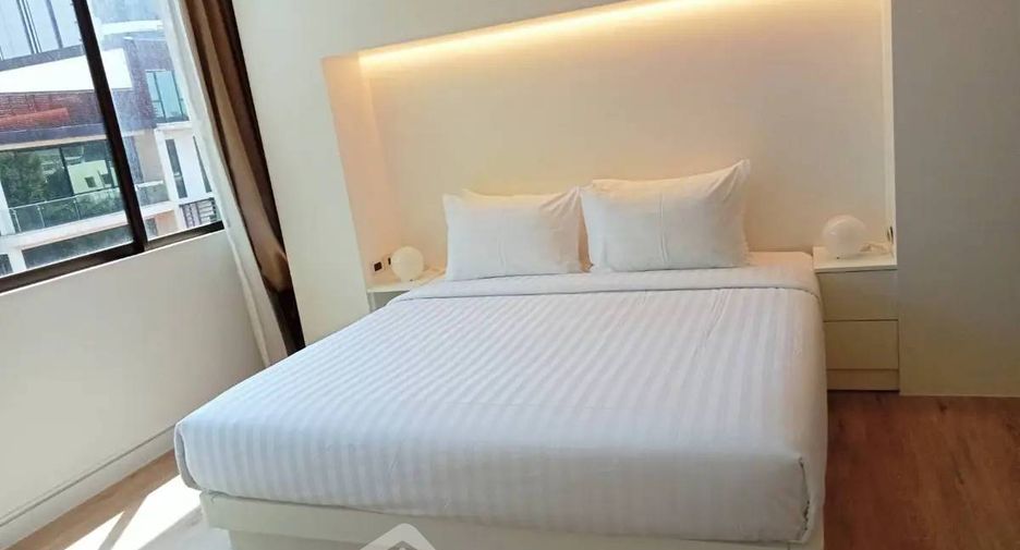 For rent 2 bedrooms apartment in Pathum Wan, Bangkok