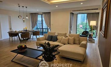 For rent 2 bedrooms apartment in Pathum Wan, Bangkok
