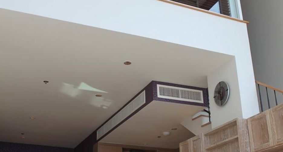 Condo en alquiler de 1 habitaciones en Khlong Toei, Bangkok