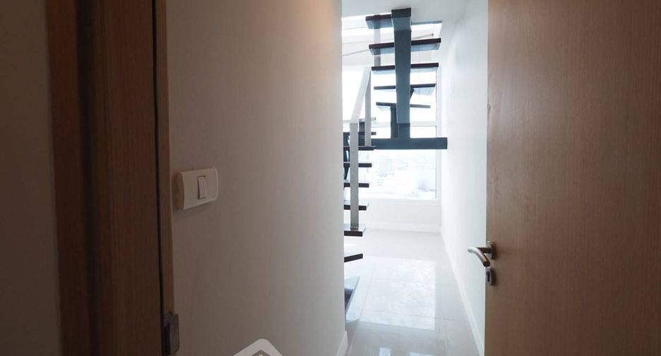 Wohnung zur Miete mit 4 Zimmer in Watthana, Bangkok