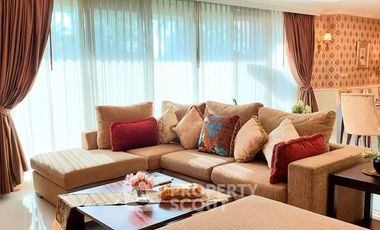 For rent 4 bedrooms apartment in Watthana, Bangkok