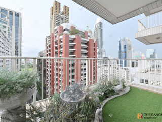 À vendre 2 chambres condo à Pathum Wan, Bangkok