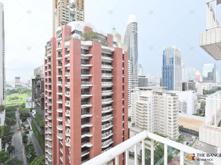 À vendre 2 chambres condo à Pathum Wan, Bangkok