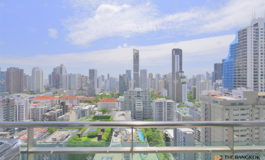 À vendre 2 chambres condo à Watthana, Bangkok