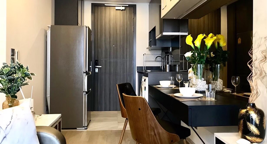 For rent 1 bed condo in Khlong Toei, Bangkok