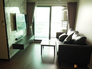 For rent 2 ベッドルーム condo in Phra Khanong, Bangkok