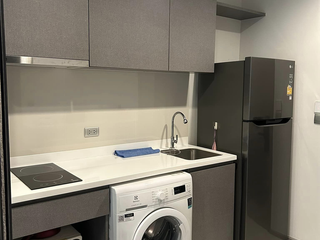 Condo en venta de 1 habitaciones en Huai Khwang, Bangkok