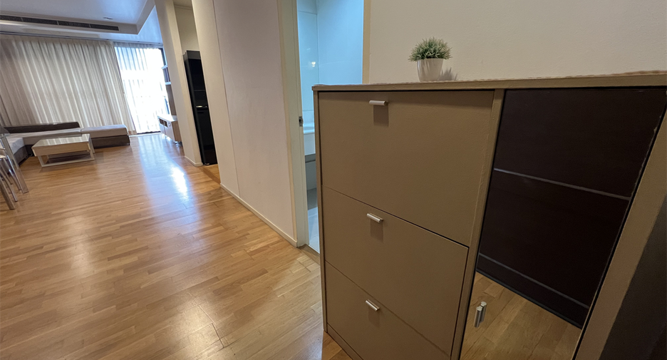 Condo en alquiler de 1 habitaciones en Huai Khwang, Bangkok