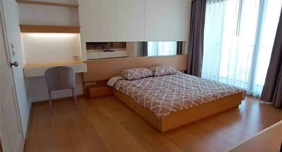 Condo en alquiler de 2 habitaciones en Phaya Thai, Bangkok