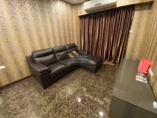 For rent 1 bed condo in Yan Nawa, Bangkok